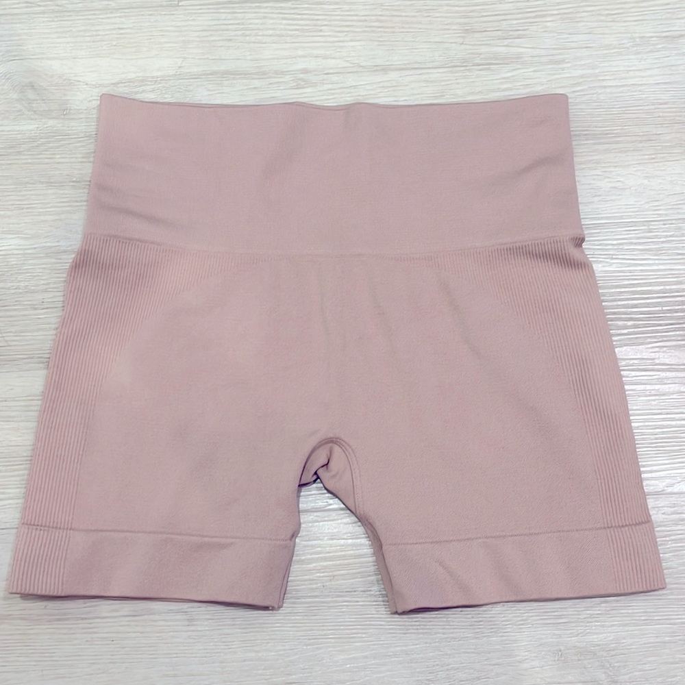 SET Active Sculptflex Shorts | Color: Pink/Amethyst  | Size: M